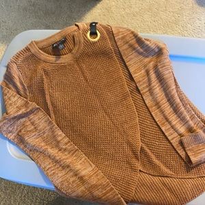 Beautifully designed sweater!